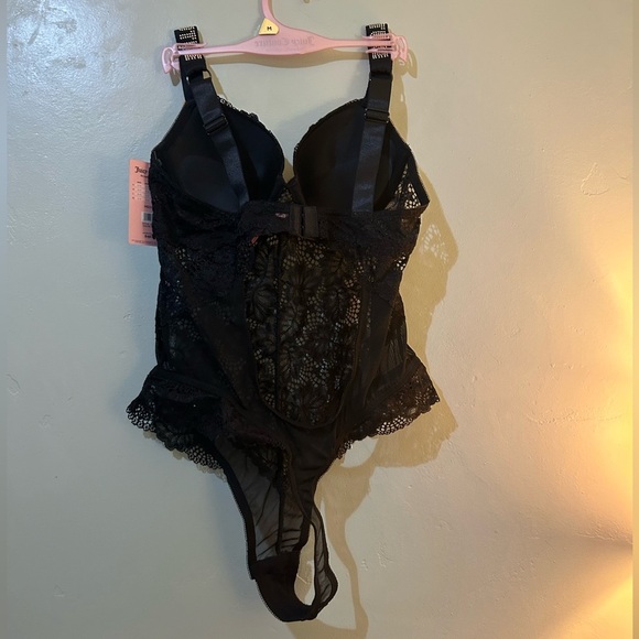 Juicy Couture SKINNYGIRL Lace Bodysuit + Rhinestone Logo Straps size Large. NWTS - Picture 7 of 7